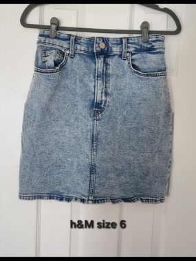 H&M Light Acid Wash Denim Mini Skirt - Light Blue